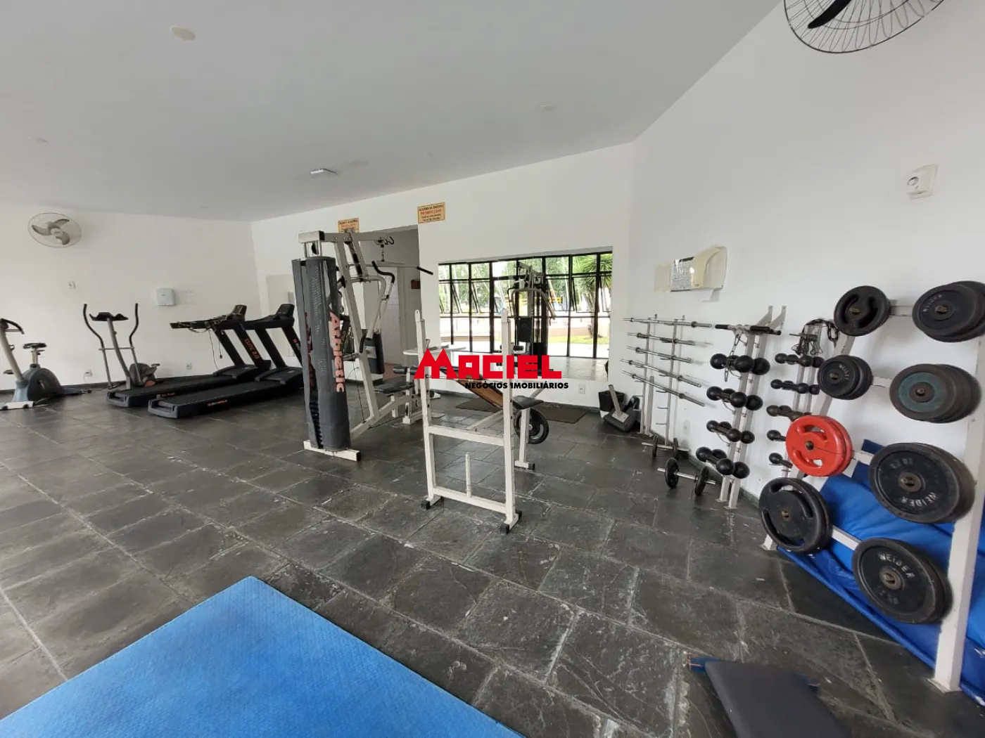 Comprar Apartamento / Padr&atilde;o em S&atilde;o Jos&eacute; dos Campos R$ 380.000,00 - Foto 19