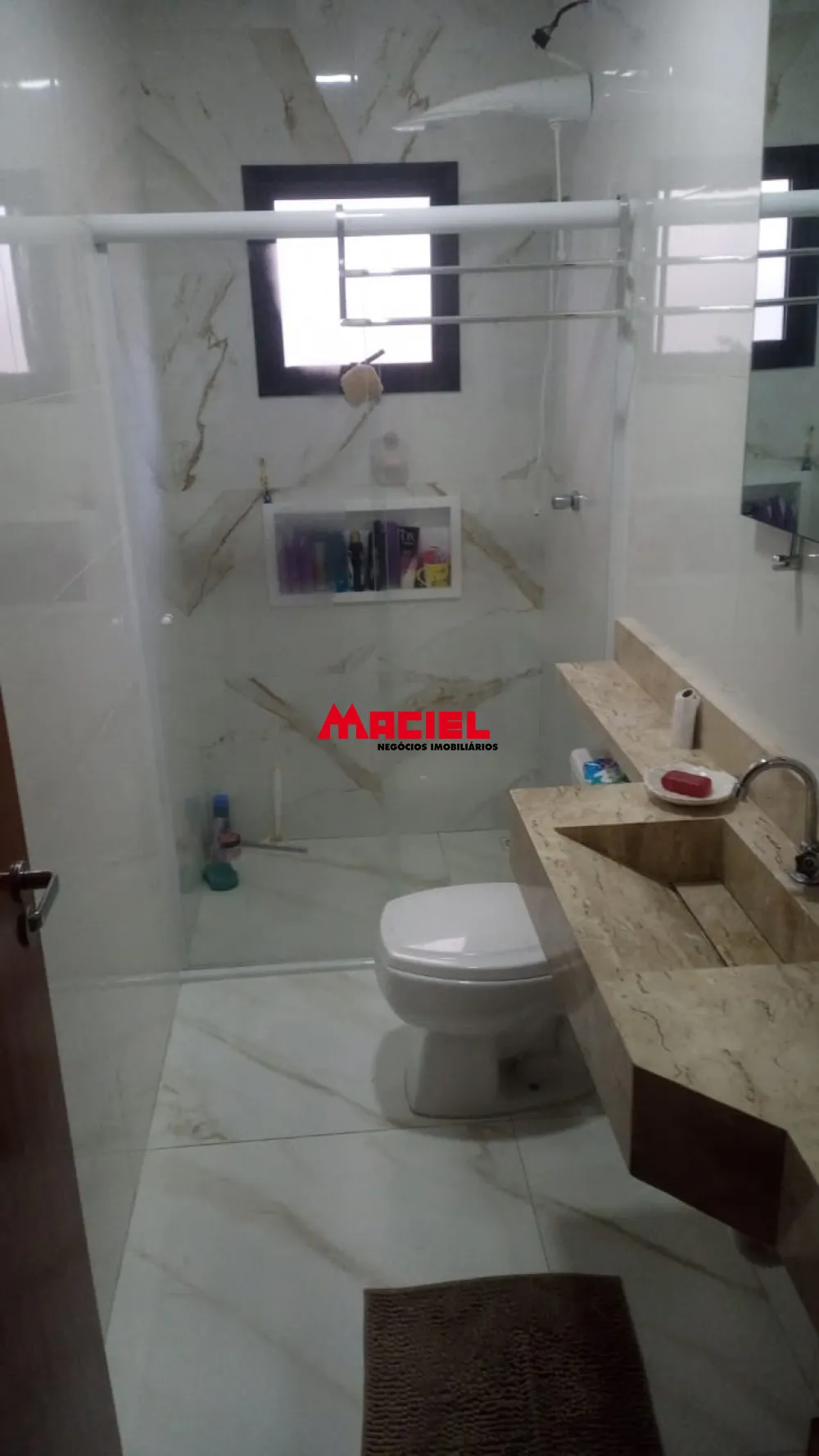 Alugar Casa / Condom&iacute;nio em Ca&ccedil;apava R$ 5.500,00 - Foto 19