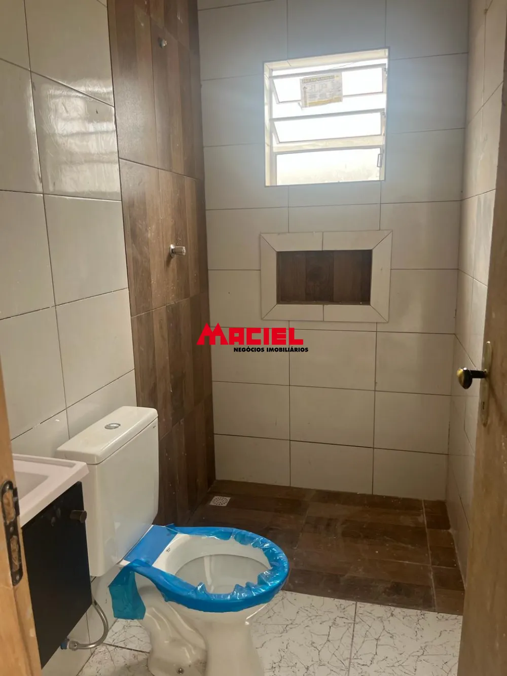 Comprar Casa / Sobrado em S&atilde;o Jos&eacute; dos Campos R$ 320.000,00 - Foto 13