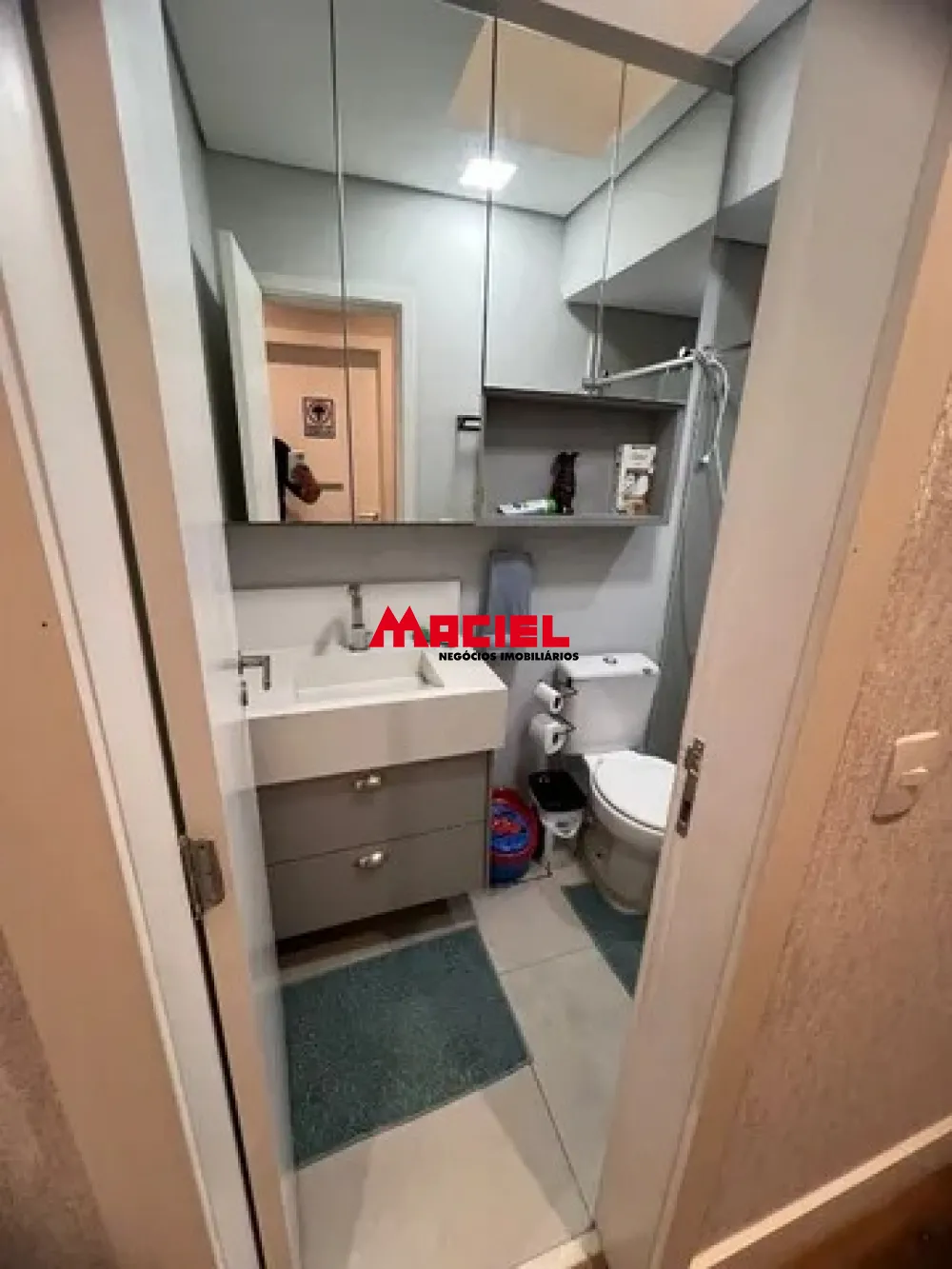 Comprar Apartamento / Padr&atilde;o em S&atilde;o Jos&eacute; dos Campos R$ 2.550.000,00 - Foto 17