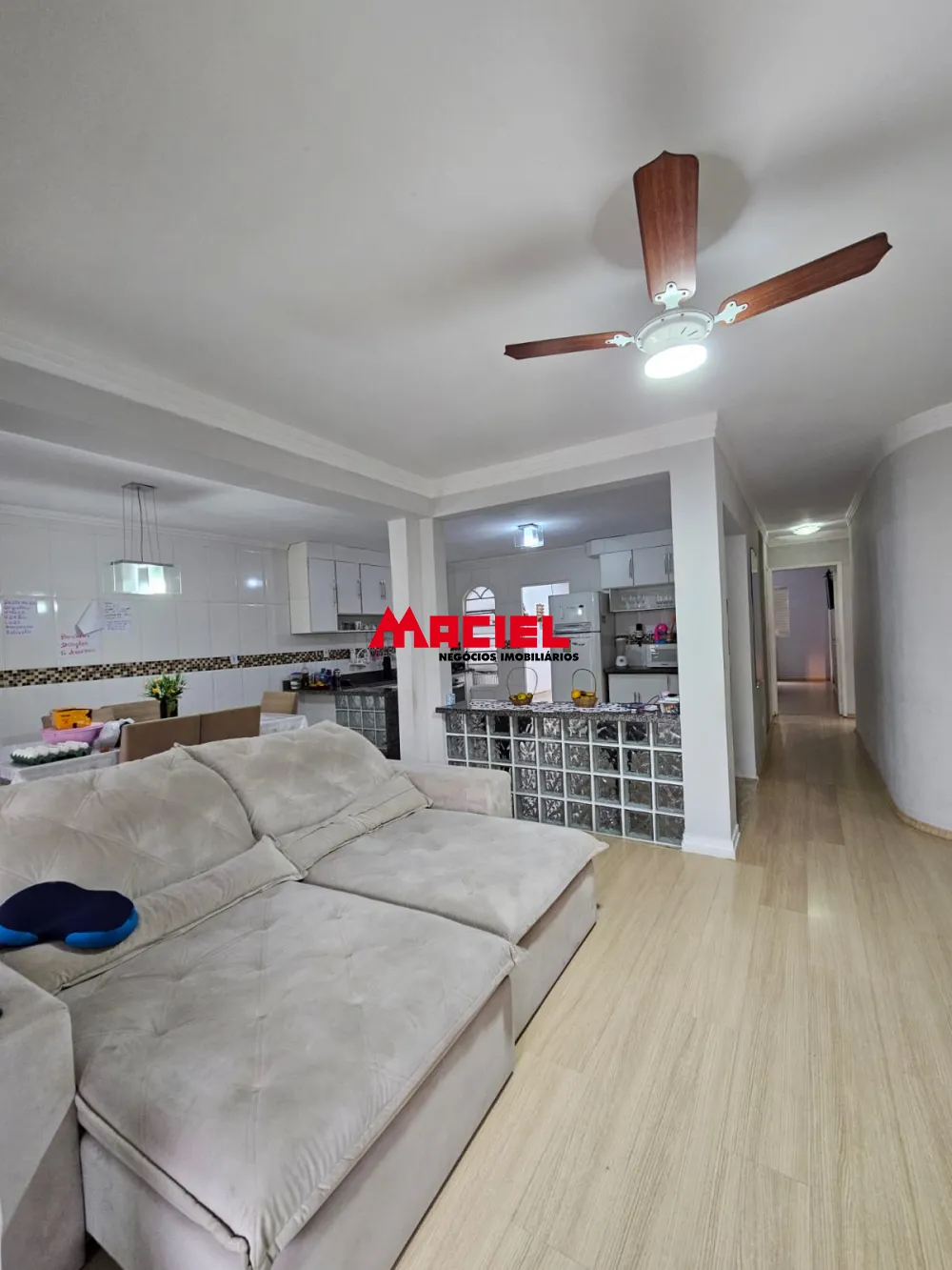 Alugar Casa / Padr&atilde;o em S&atilde;o Jos&eacute; dos Campos R$ 3.500,00 - Foto 6