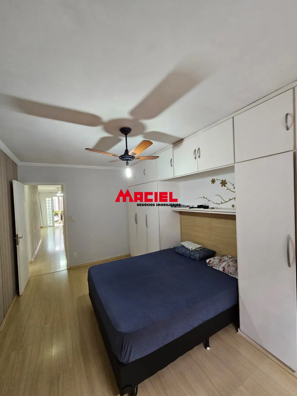 Alugar Casa / Padr&atilde;o em S&atilde;o Jos&eacute; dos Campos R$ 3.500,00 - Foto 14