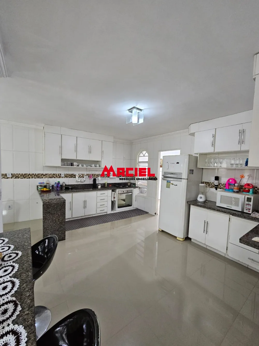 Alugar Casa / Padr&atilde;o em S&atilde;o Jos&eacute; dos Campos R$ 3.500,00 - Foto 21