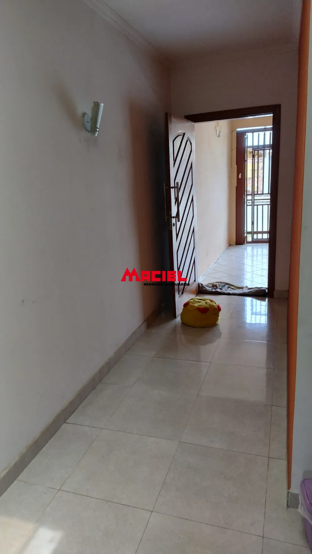 Comprar Casa / Padr&atilde;o em Taubat&eacute; R$ 270.000,00 - Foto 4