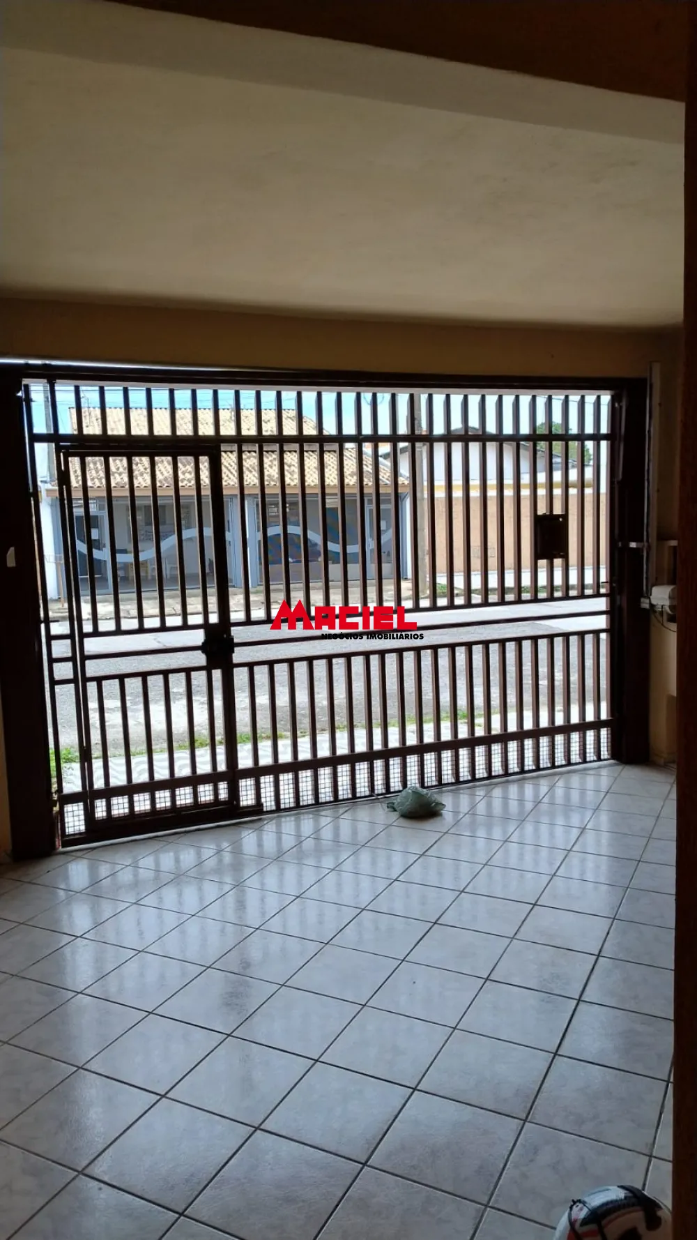 Comprar Casa / Padr&atilde;o em Taubat&eacute; R$ 270.000,00 - Foto 1