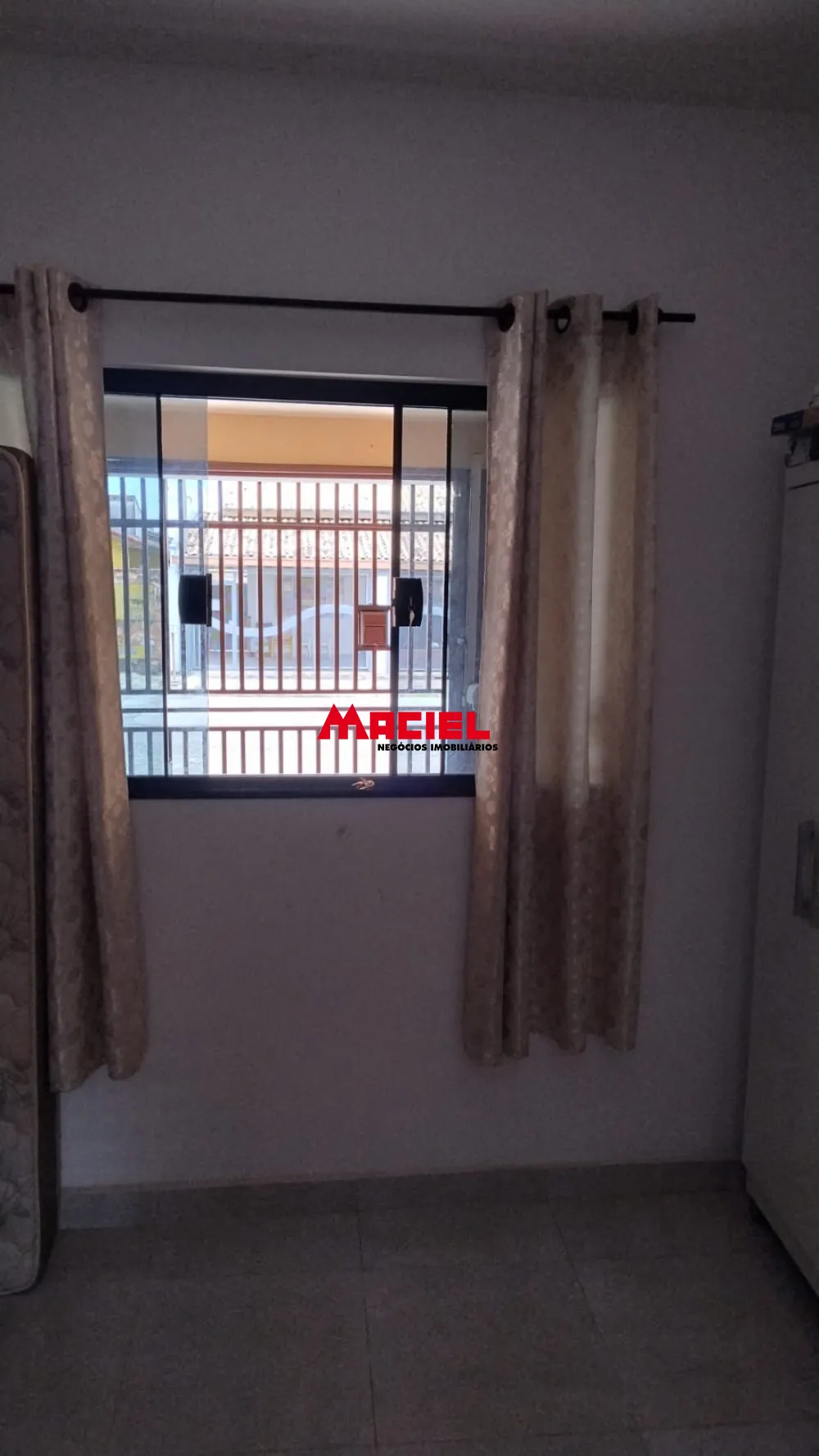 Comprar Casa / Padr&atilde;o em Taubat&eacute; R$ 270.000,00 - Foto 7