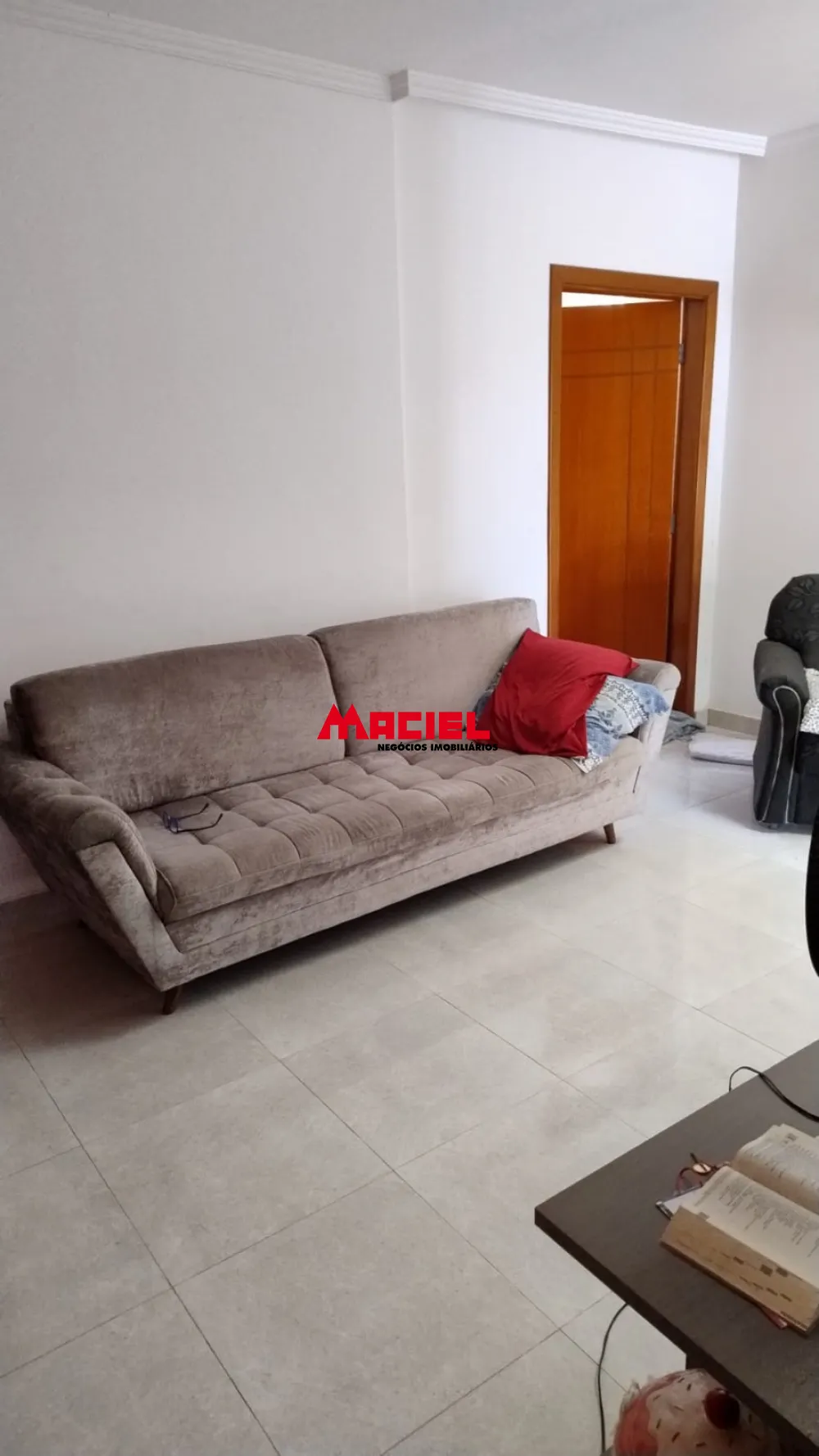 Comprar Casa / Padr&atilde;o em Taubat&eacute; R$ 270.000,00 - Foto 5