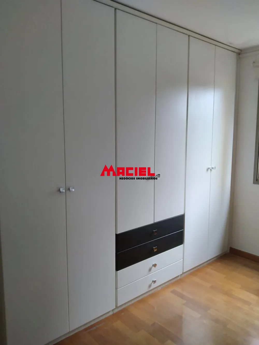 Comprar Apartamento / Padr&atilde;o em S&atilde;o Jos&eacute; dos Campos R$ 2.050.000,00 - Foto 1