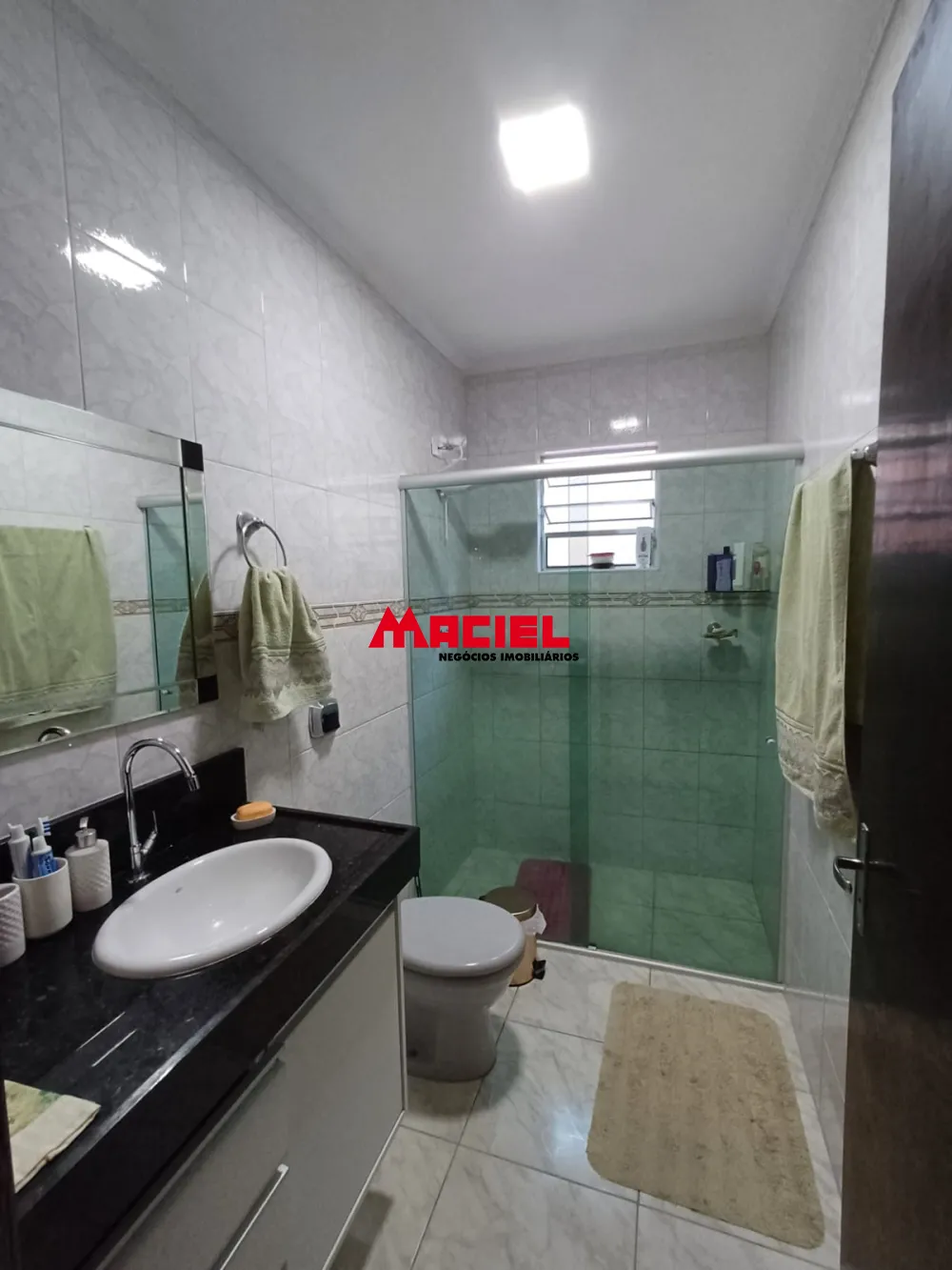Comprar Casa / Sobrado em S&atilde;o Jos&eacute; dos Campos R$ 850.000,00 - Foto 2