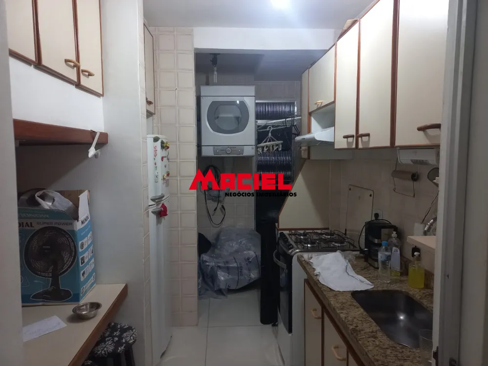 Alugar Apartamento / Padr&atilde;o em S&atilde;o Jos&eacute; dos Campos R$ 1.600,00 - Foto 1