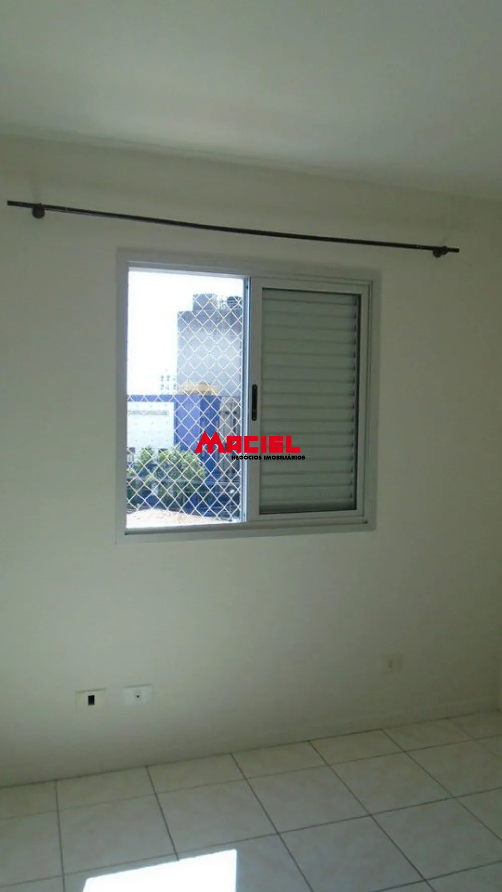 Comprar Apartamento / Padr&atilde;o em S&atilde;o Jos&eacute; dos Campos R$ 365.000,00 - Foto 4