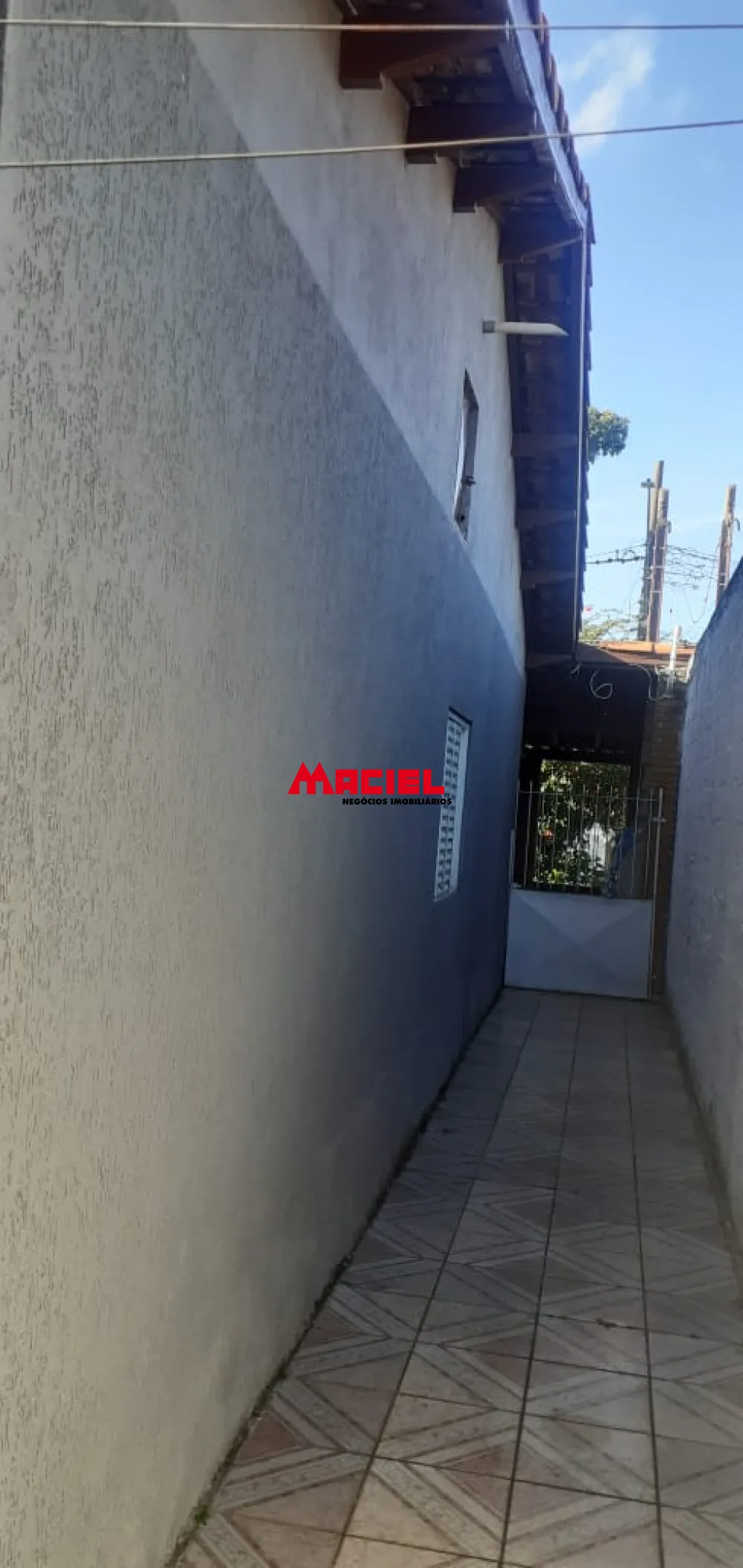 Comprar Casa / Padr&atilde;o em S&atilde;o Jos&eacute; dos Campos R$ 340.000,00 - Foto 4