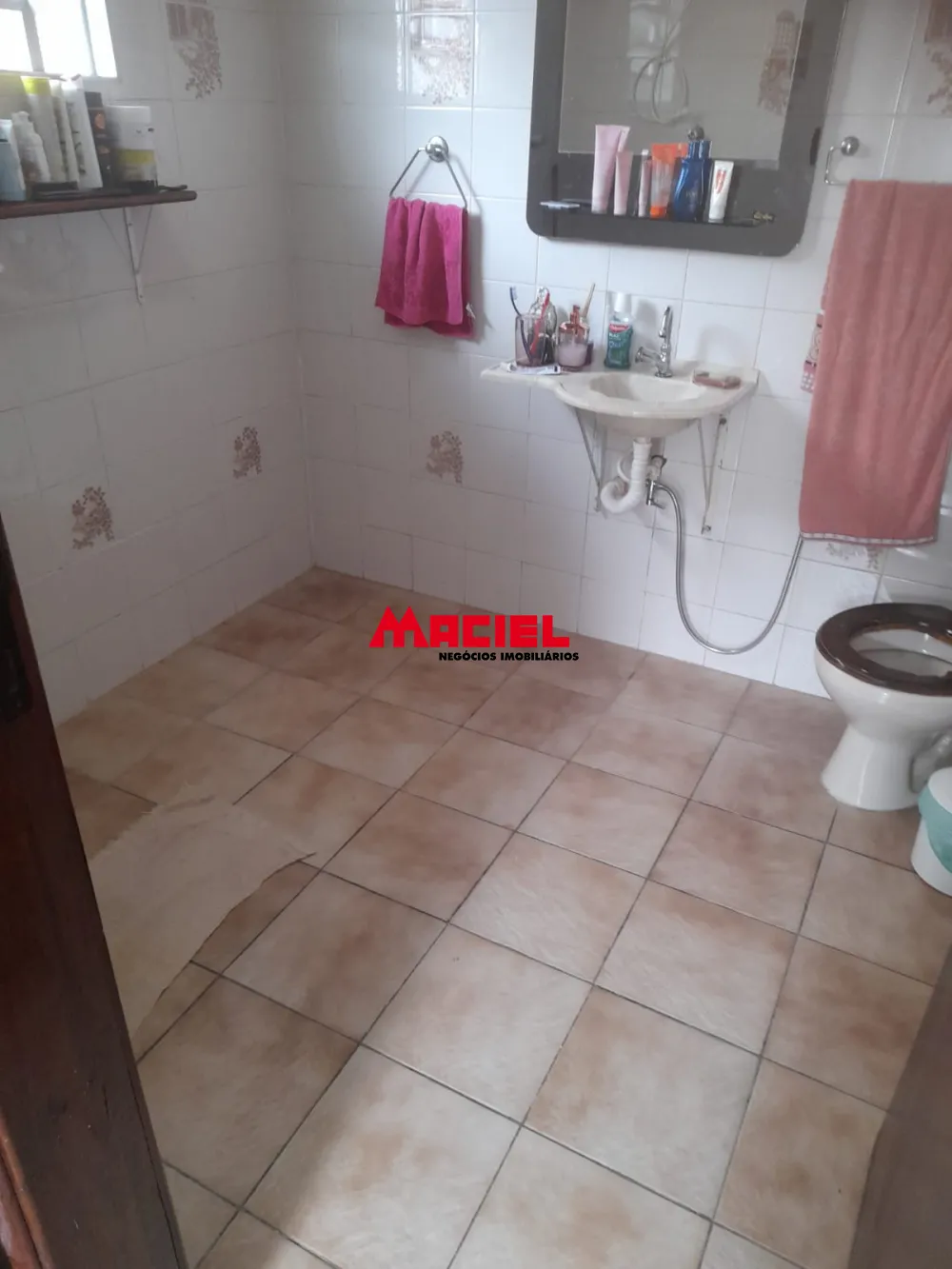 Comprar Casa / Padr&atilde;o em S&atilde;o Jos&eacute; dos Campos R$ 580.000,00 - Foto 17