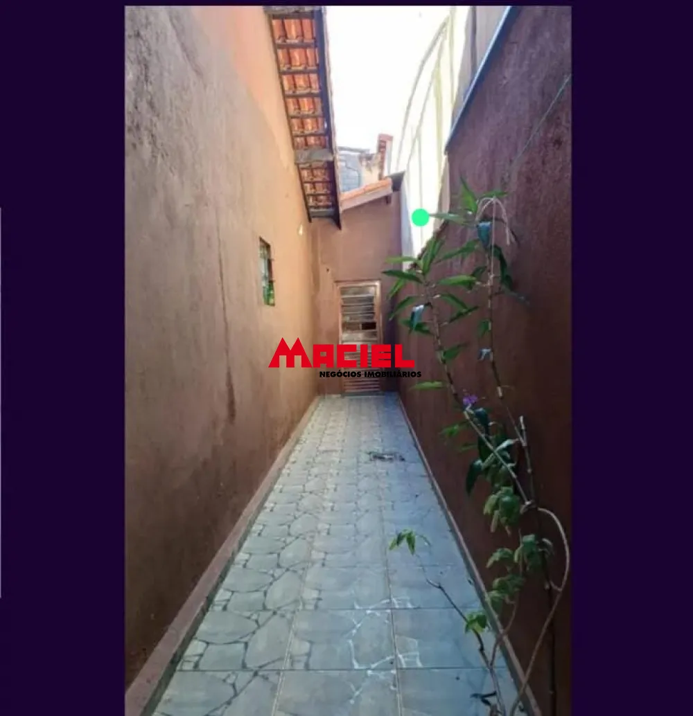 Alugar Casa / Padr&atilde;o em S&atilde;o Jos&eacute; dos Campos R$ 1.800,00 - Foto 15