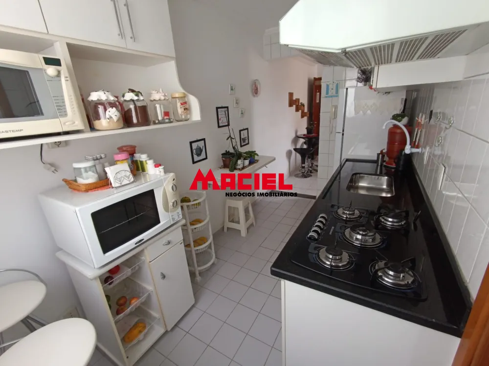 Comprar Apartamento / Padr&atilde;o em S&atilde;o Jos&eacute; dos Campos R$ 320.000,00 - Foto 4