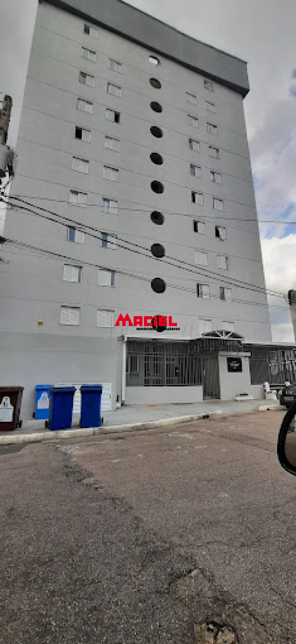 Alugar Apartamento / Duplex em S&atilde;o Jos&eacute; dos Campos R$ 3.300,00 - Foto 1