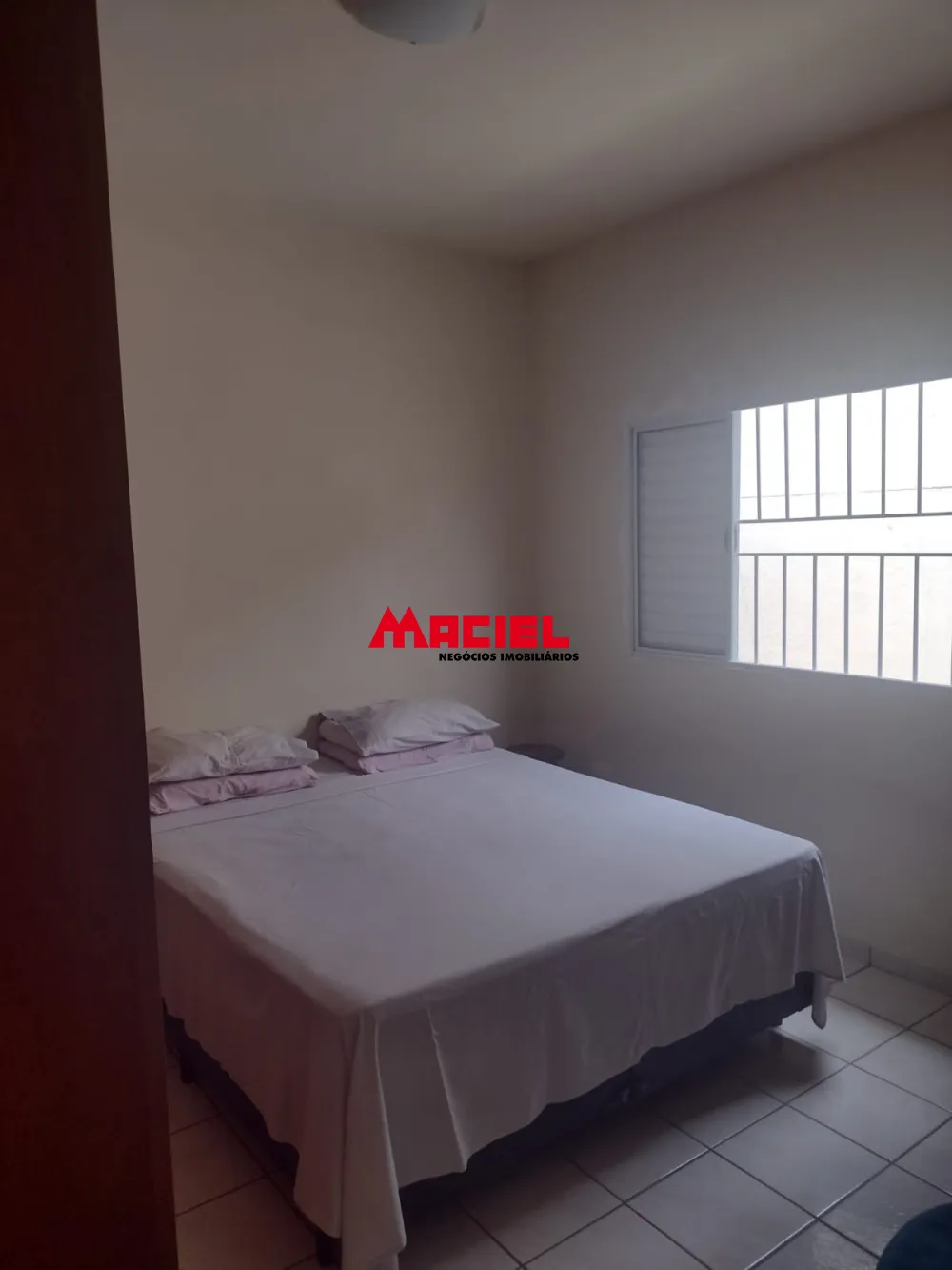 Comprar Casa / Sobrado em S&atilde;o Jos&eacute; dos Campos R$ 390.000,00 - Foto 4