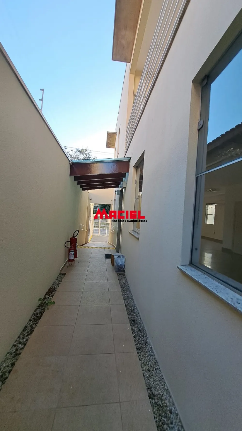 Alugar Comercial / Sala em S&atilde;o Jos&eacute; dos Campos R$ 2.100,00 - Foto 3