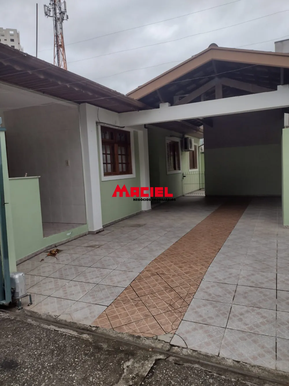 Alugar Casa / Sobrado em S&atilde;o Jos&eacute; dos Campos R$ 8.900,00 - Foto 3