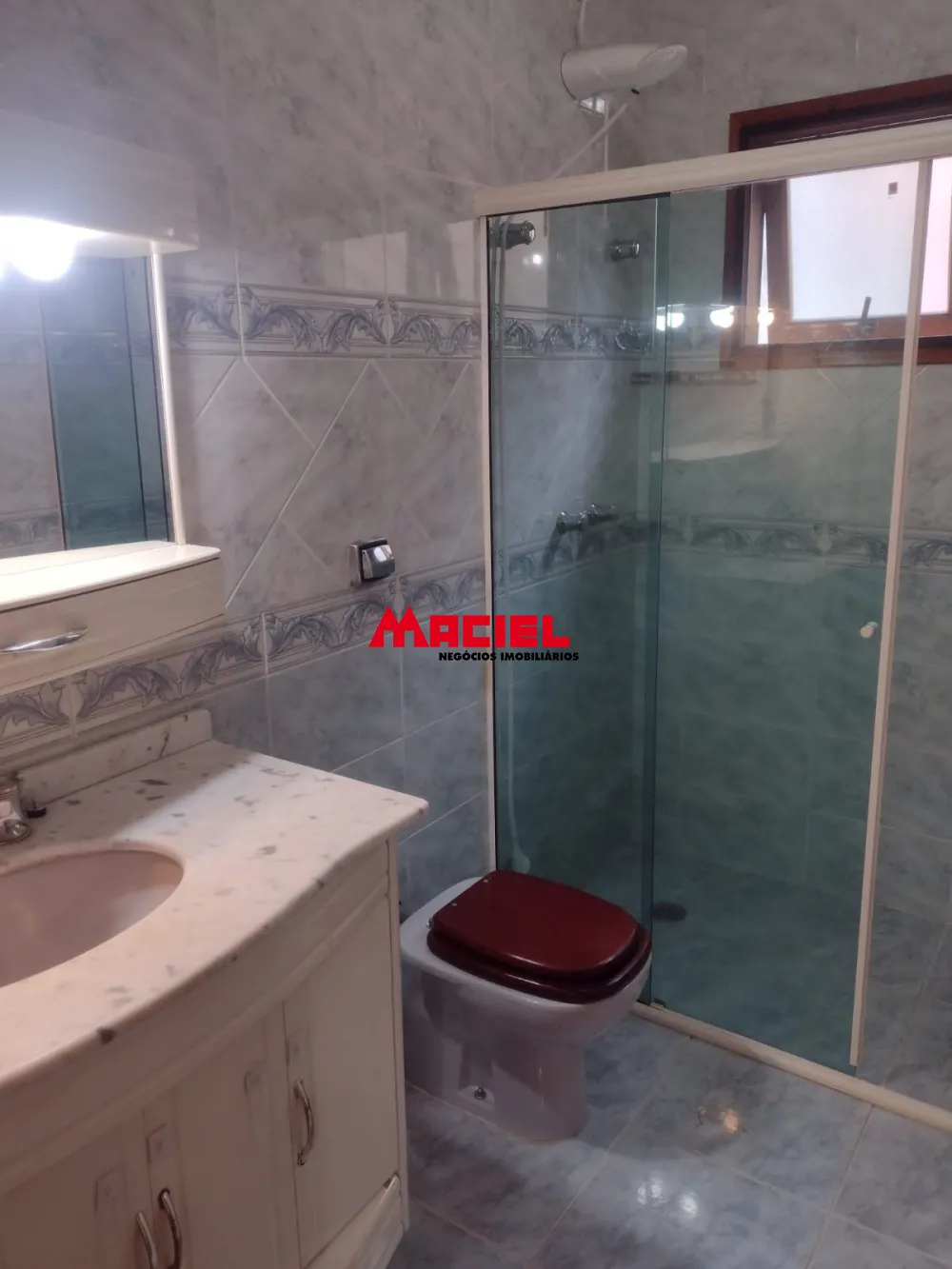 Alugar Casa / Sobrado em S&atilde;o Jos&eacute; dos Campos R$ 8.900,00 - Foto 13