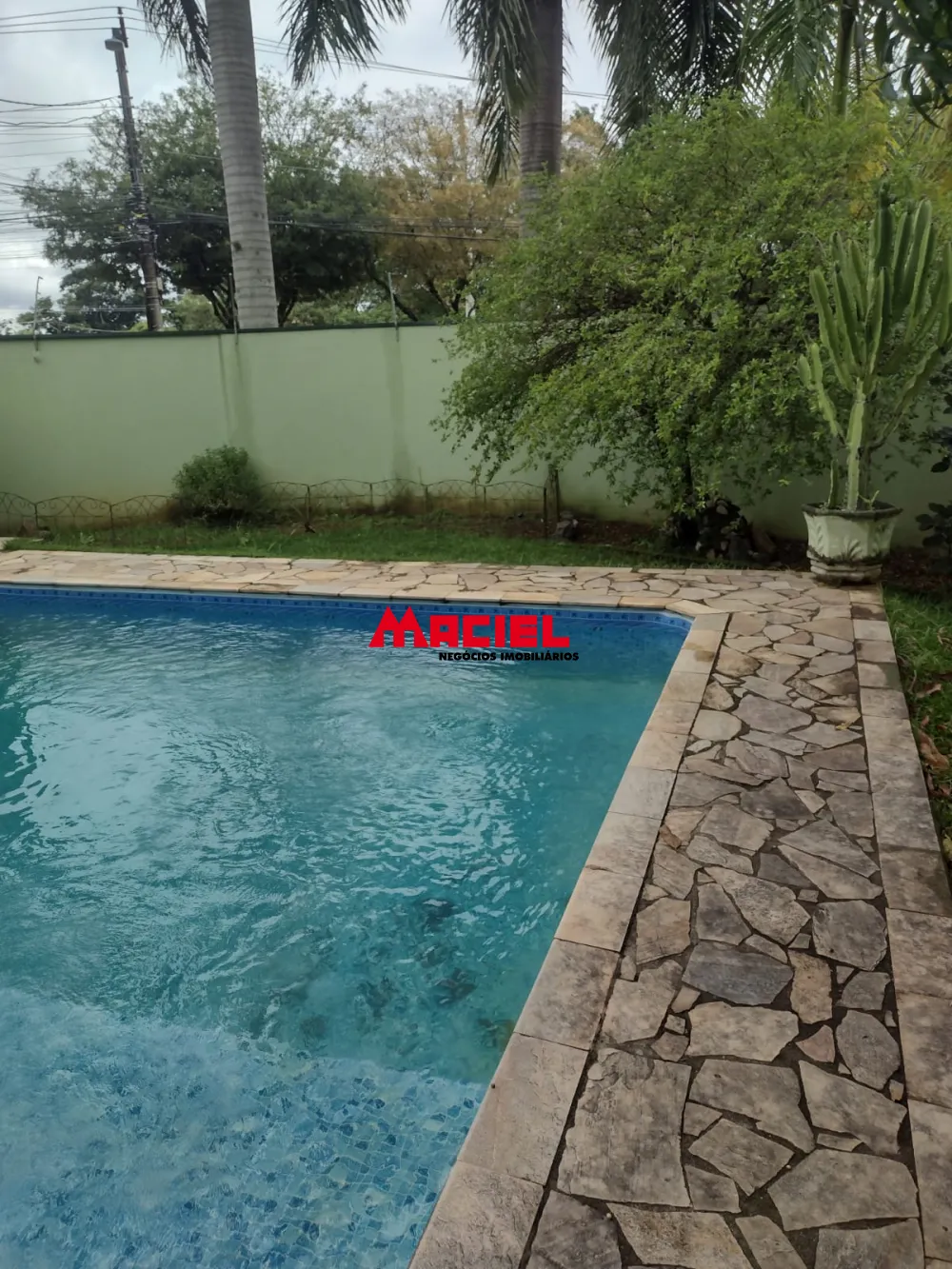 Alugar Casa / Sobrado em S&atilde;o Jos&eacute; dos Campos R$ 8.900,00 - Foto 27