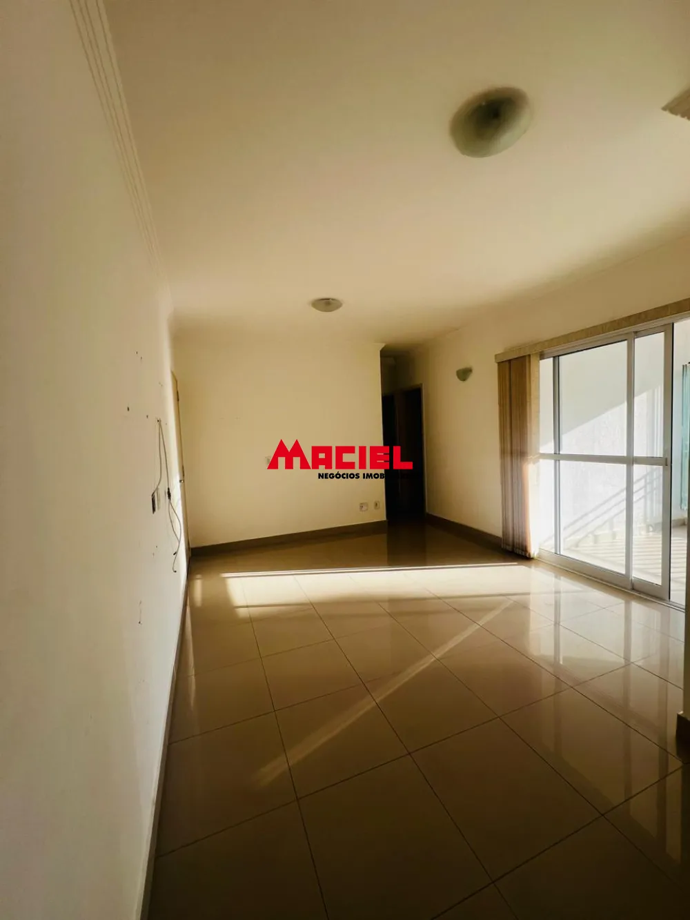 Alugar Apartamento / Padr&atilde;o em S&atilde;o Jos&eacute; dos Campos R$ 4.400,00 - Foto 7