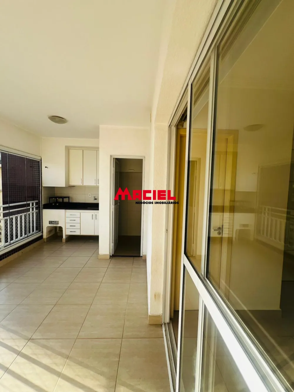 Alugar Apartamento / Padr&atilde;o em S&atilde;o Jos&eacute; dos Campos R$ 4.400,00 - Foto 12