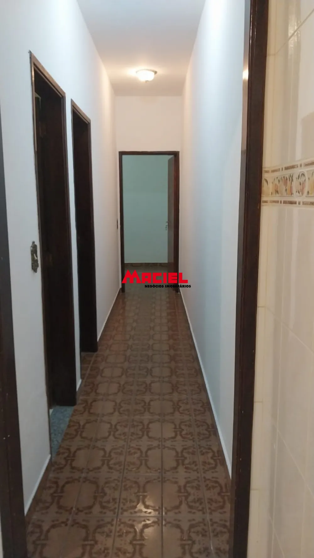 Alugar Casa / Padr&atilde;o em S&atilde;o Jos&eacute; dos Campos R$ 2.700,00 - Foto 5