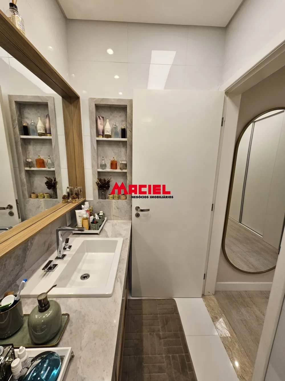 Comprar Casa / Condom&iacute;nio em S&atilde;o Jos&eacute; dos Campos R$ 3.300.000,00 - Foto 48