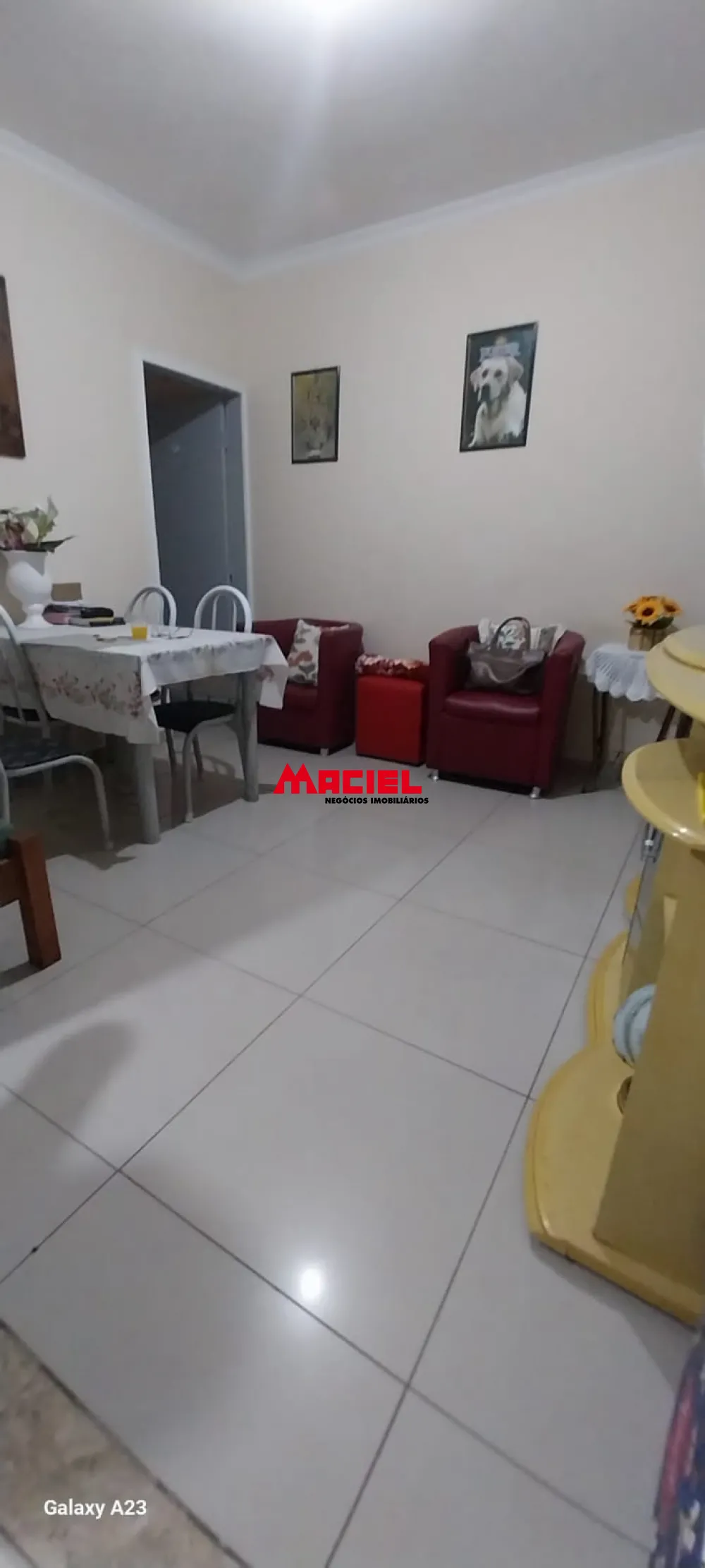 Comprar Casa / Padr&atilde;o em S&atilde;o Jos&eacute; dos Campos R$ 800.000,00 - Foto 1