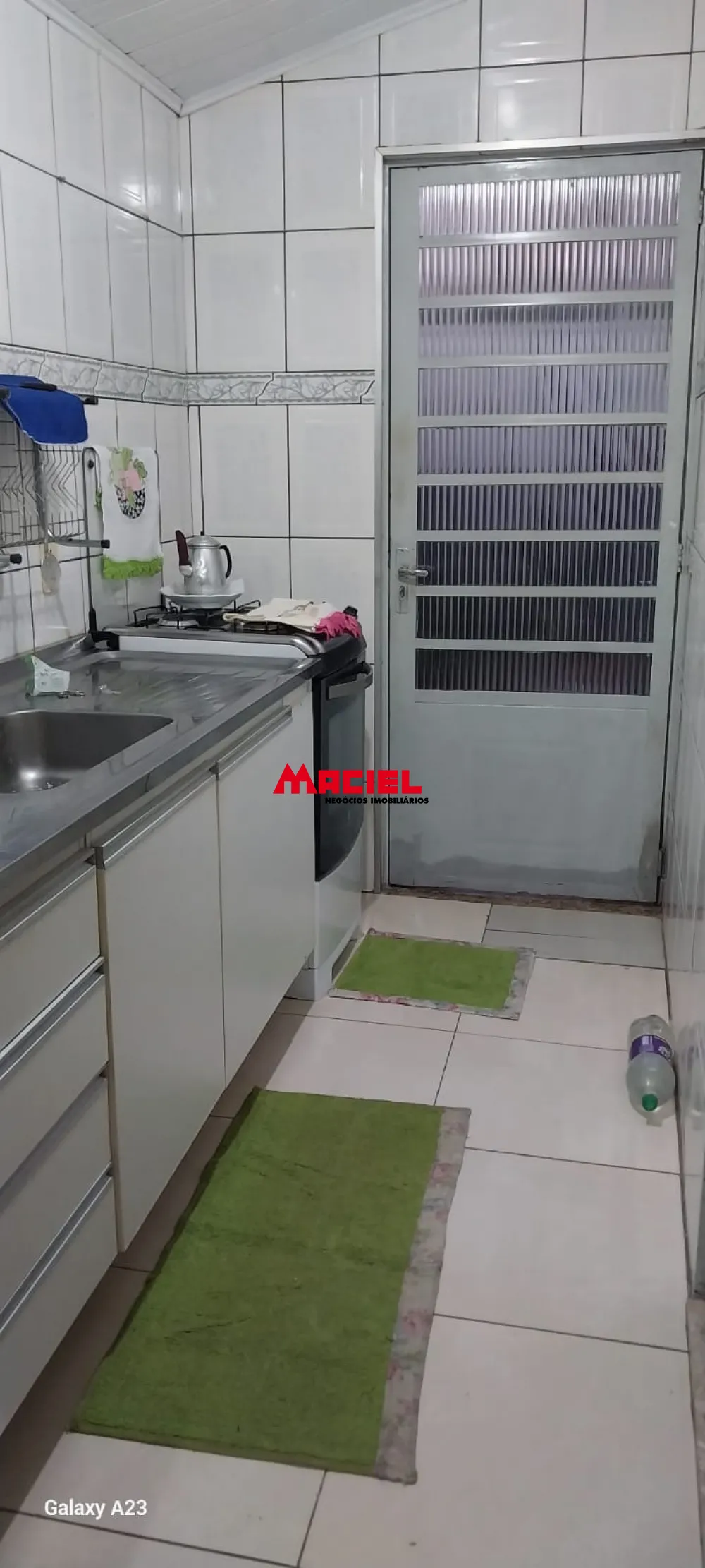 Comprar Casa / Padr&atilde;o em S&atilde;o Jos&eacute; dos Campos R$ 800.000,00 - Foto 6