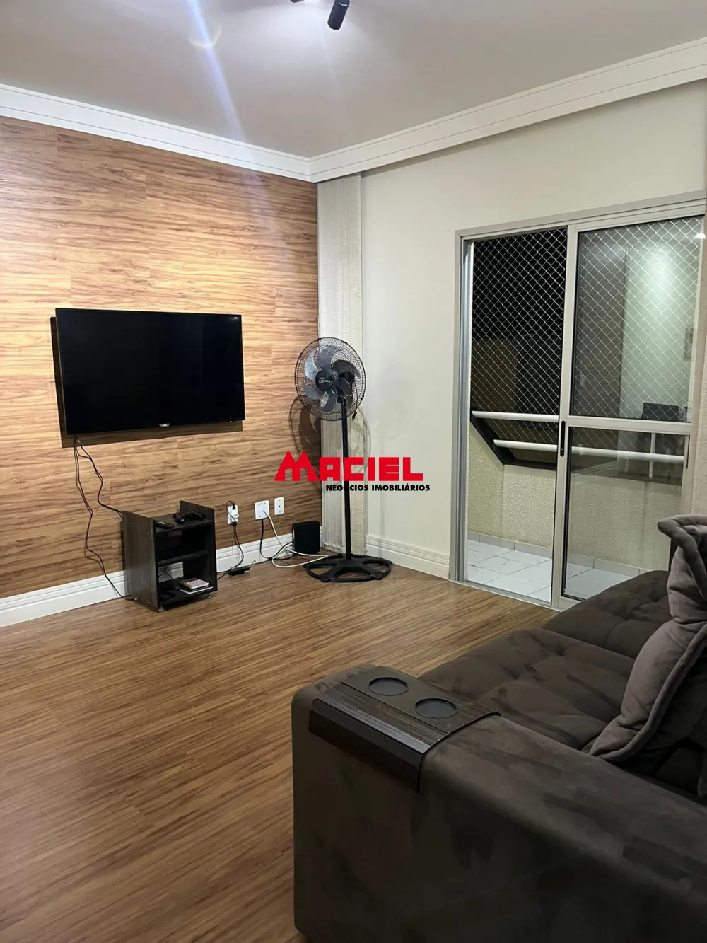 Comprar Apartamento / Padr&atilde;o em S&atilde;o Jos&eacute; dos Campos R$ 425.000,00 - Foto 1