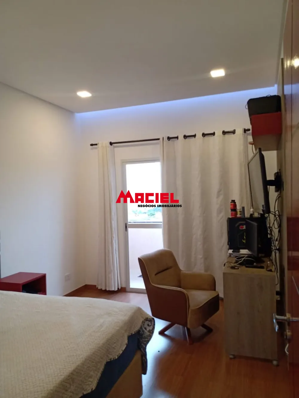 Comprar Casa / Padr&atilde;o em S&atilde;o Jos&eacute; dos Campos R$ 940.000,00 - Foto 21