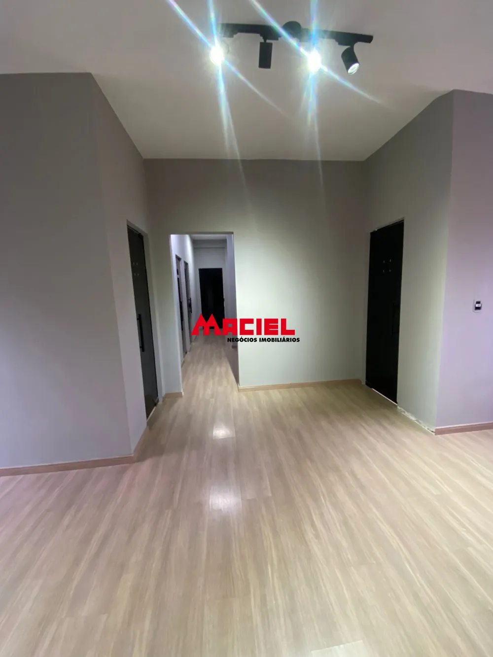 Comprar Comercial / Galp&atilde;o em S&atilde;o Jos&eacute; dos Campos R$ 1.490.000,00 - Foto 16