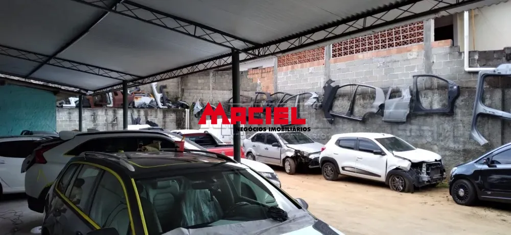 Comprar Casa / Padr&atilde;o em S&atilde;o Jos&eacute; dos Campos R$ 400.000,00 - Foto 4