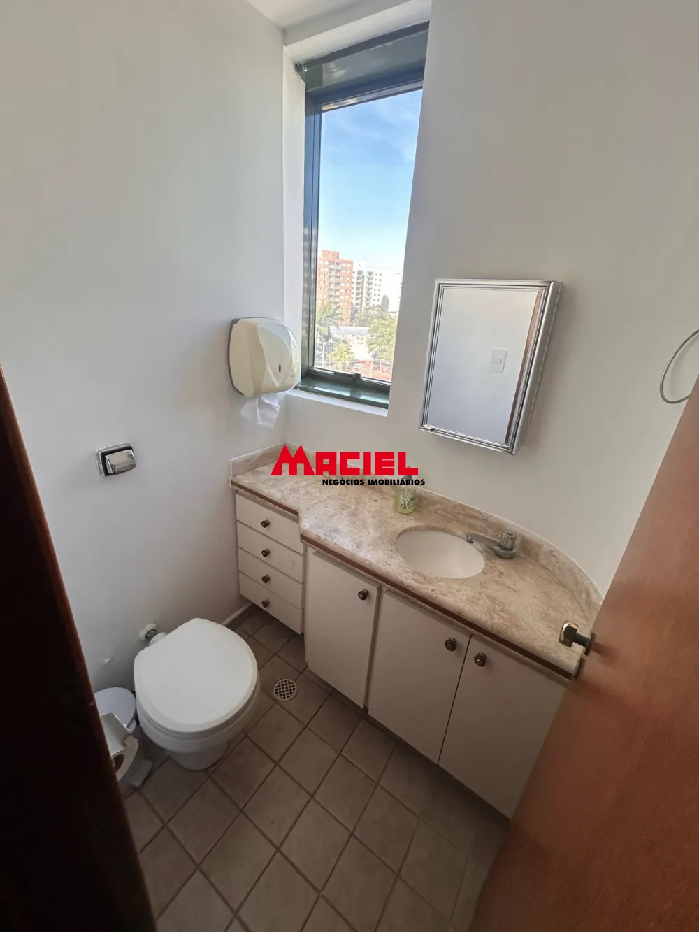 Comprar Comercial / Sala em Edif&iacute;cio/Condom&iacute;nio em S&atilde;o Jos&eacute; dos Campos R$ 490.000,00 - Foto 3