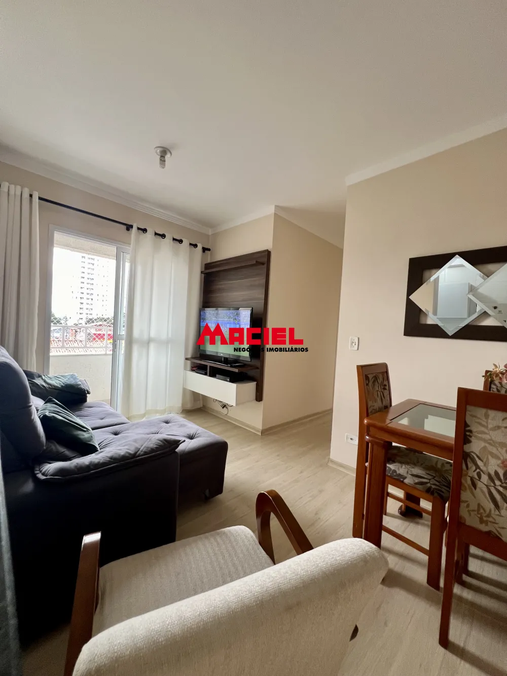 Comprar Apartamento / Padr&atilde;o em S&atilde;o Jos&eacute; dos Campos R$ 430.000,00 - Foto 4