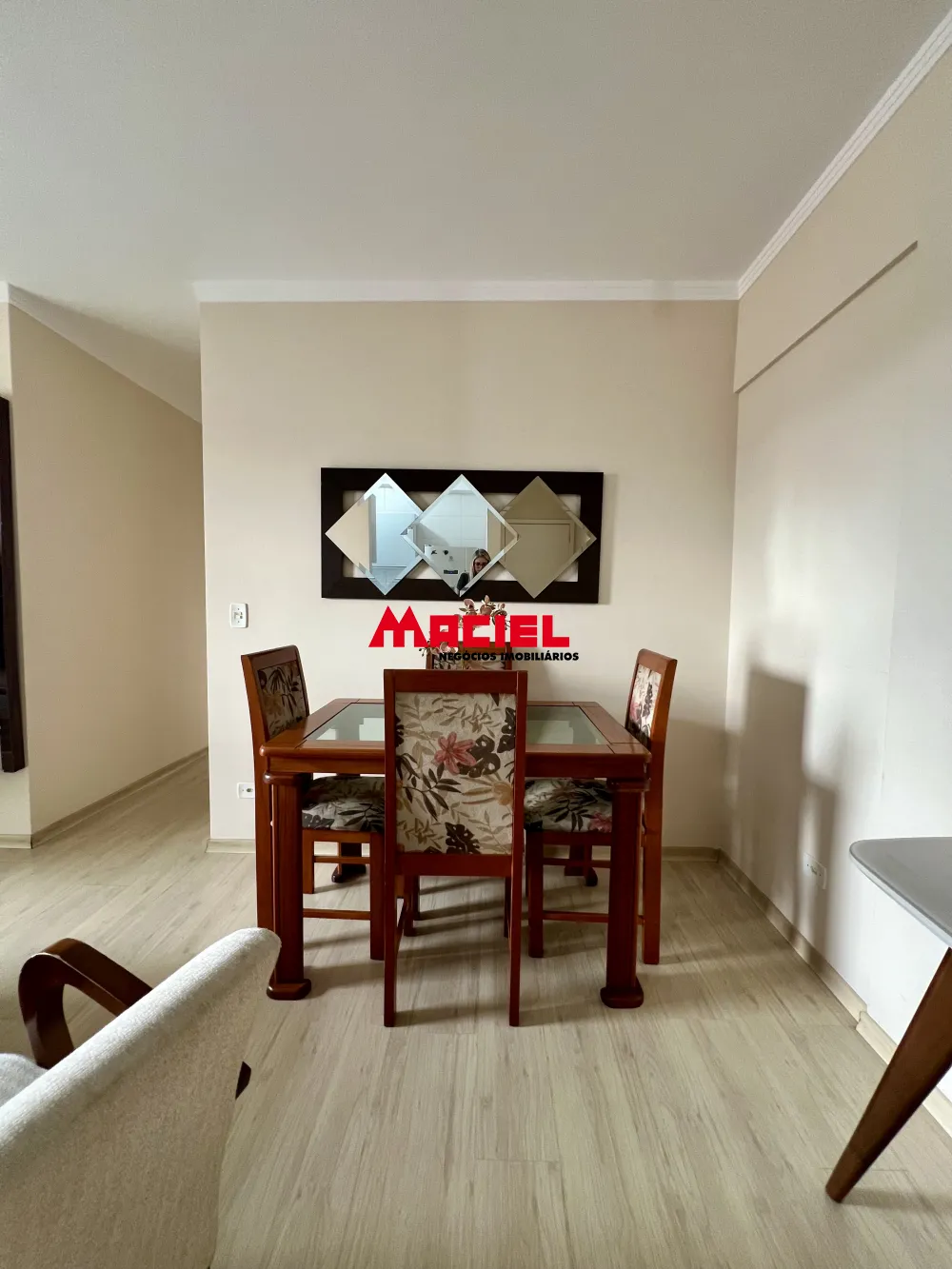 Comprar Apartamento / Padr&atilde;o em S&atilde;o Jos&eacute; dos Campos R$ 430.000,00 - Foto 3