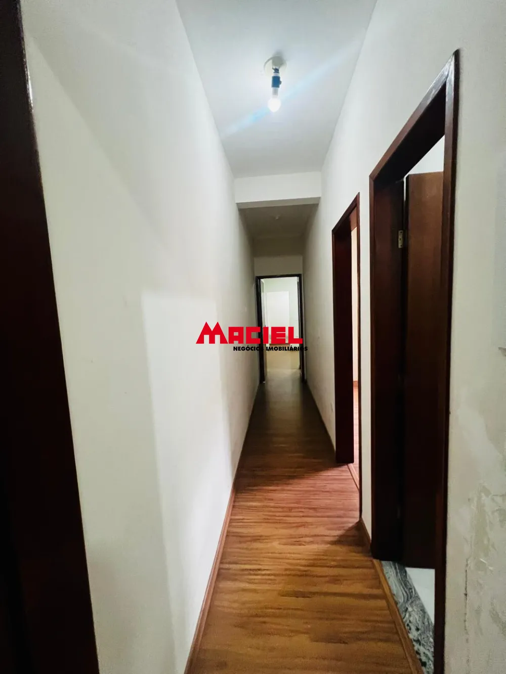 Alugar Casa / Padr&atilde;o em S&atilde;o Jos&eacute; dos Campos R$ 2.000,00 - Foto 7