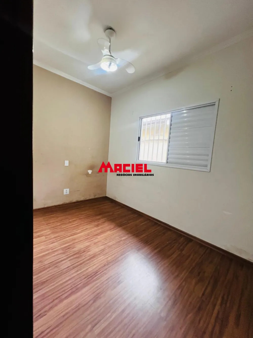 Alugar Casa / Padr&atilde;o em S&atilde;o Jos&eacute; dos Campos R$ 2.000,00 - Foto 9