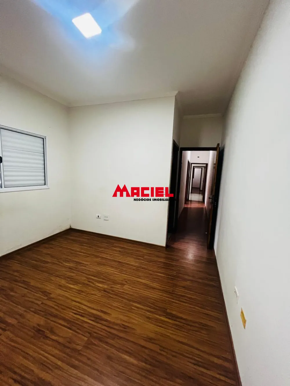 Alugar Casa / Padr&atilde;o em S&atilde;o Jos&eacute; dos Campos R$ 2.000,00 - Foto 12