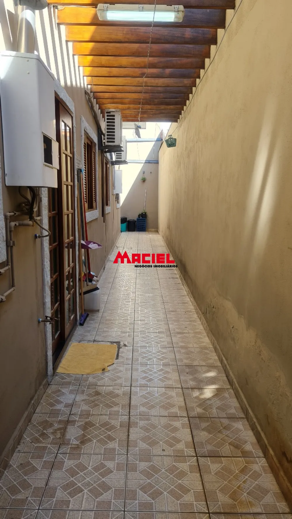 Comprar Casa / Padr&atilde;o em S&atilde;o Jos&eacute; dos Campos R$ 650.000,00 - Foto 8