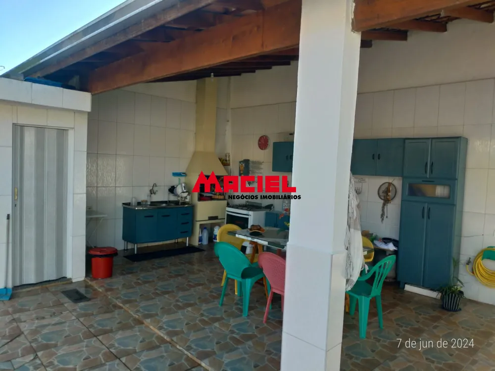 Comprar Casa / Padr&atilde;o em Caraguatatuba R$ 950.000,00 - Foto 5