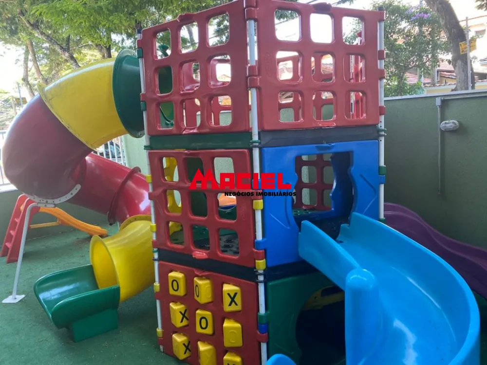 Comprar Apartamento / Padr&atilde;o em S&atilde;o Jos&eacute; dos Campos R$ 395.000,00 - Foto 10