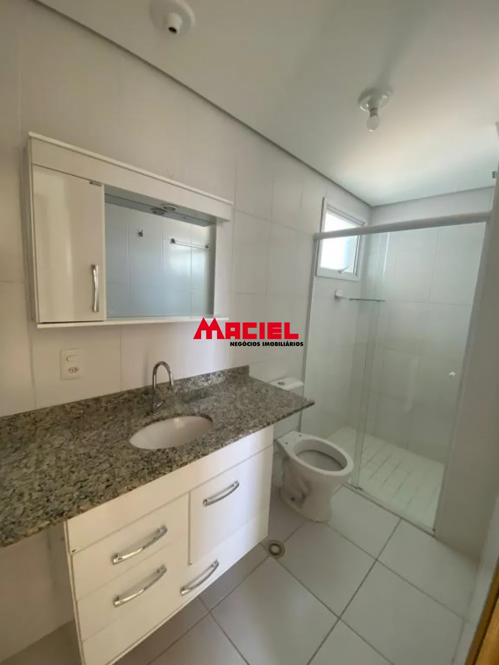 Comprar Apartamento / Padr&atilde;o em S&atilde;o Jos&eacute; dos Campos R$ 395.000,00 - Foto 3