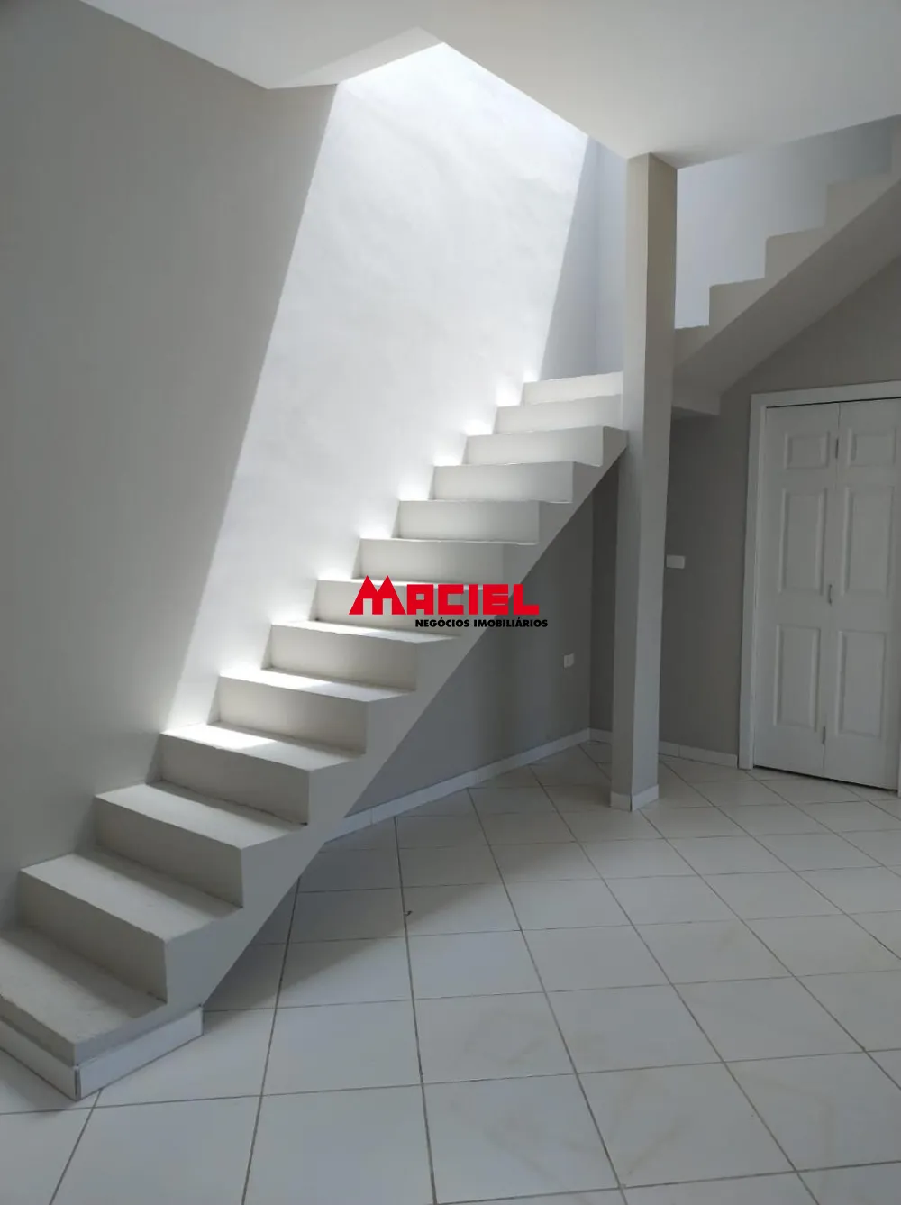 Comprar Casa / Ed&iacute;cula em S&atilde;o Jos&eacute; dos Campos R$ 1.650.000,00 - Foto 5