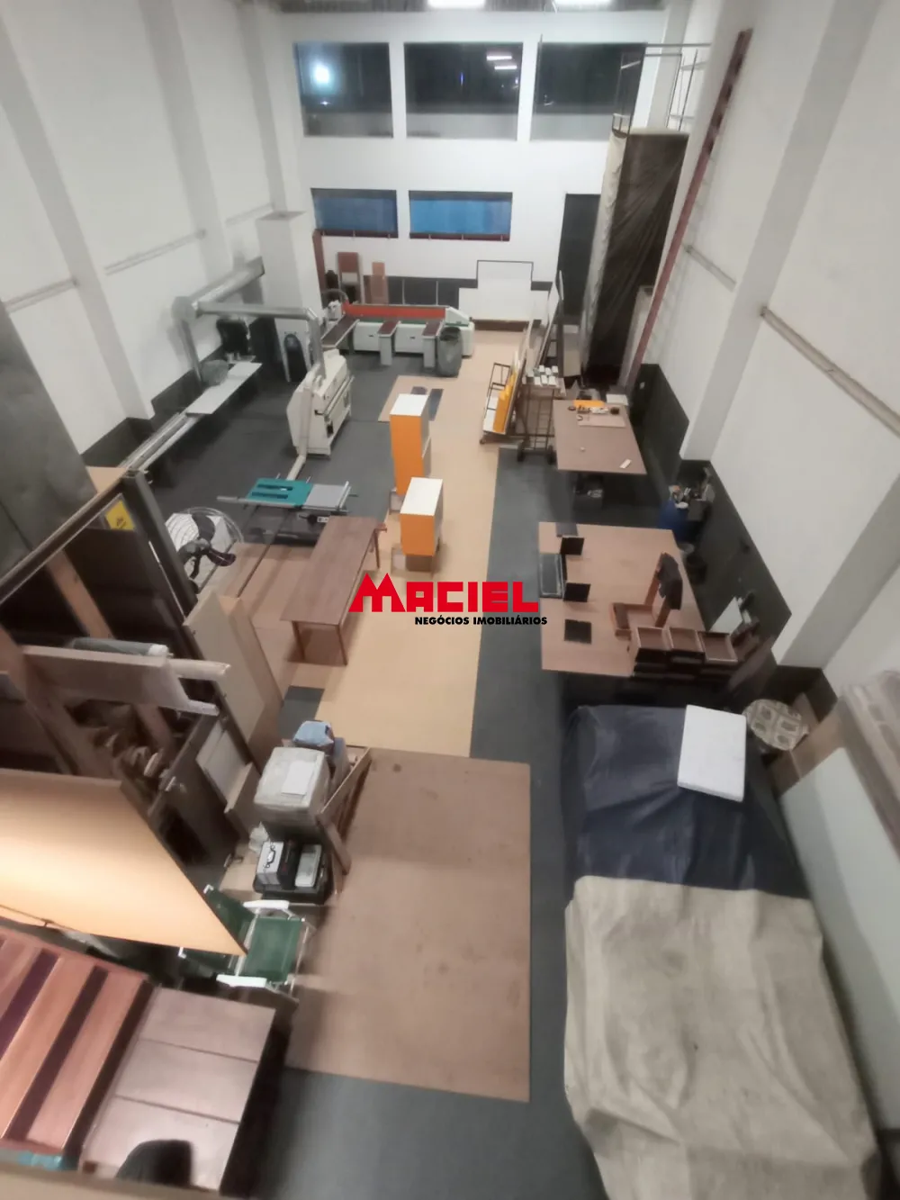 Comprar Comercial / Galp&atilde;o em S&atilde;o Jos&eacute; dos Campos R$ 1.060.000,00 - Foto 1