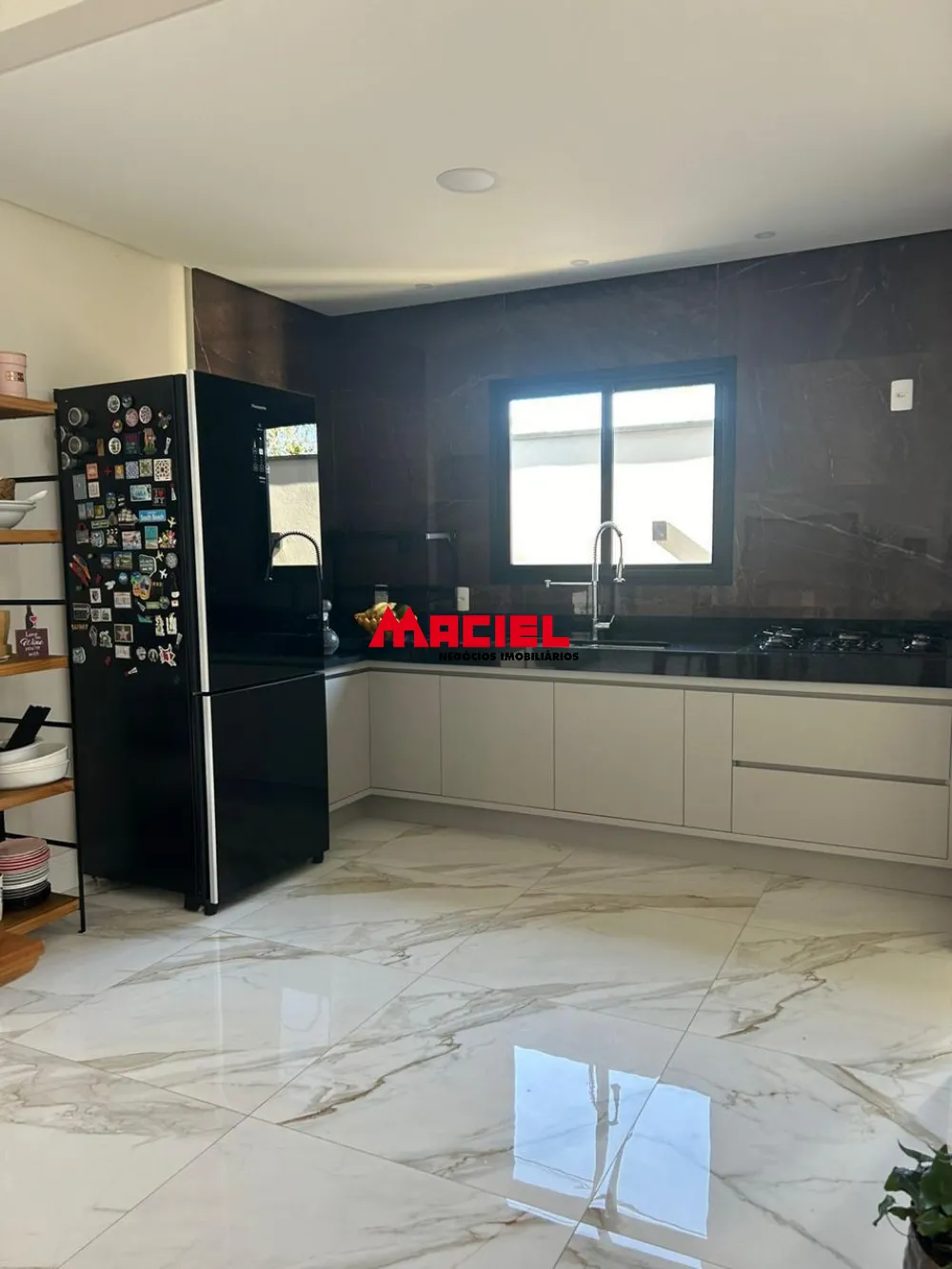 Alugar Casa / Condom&iacute;nio em Ca&ccedil;apava R$ 6.900,00 - Foto 19