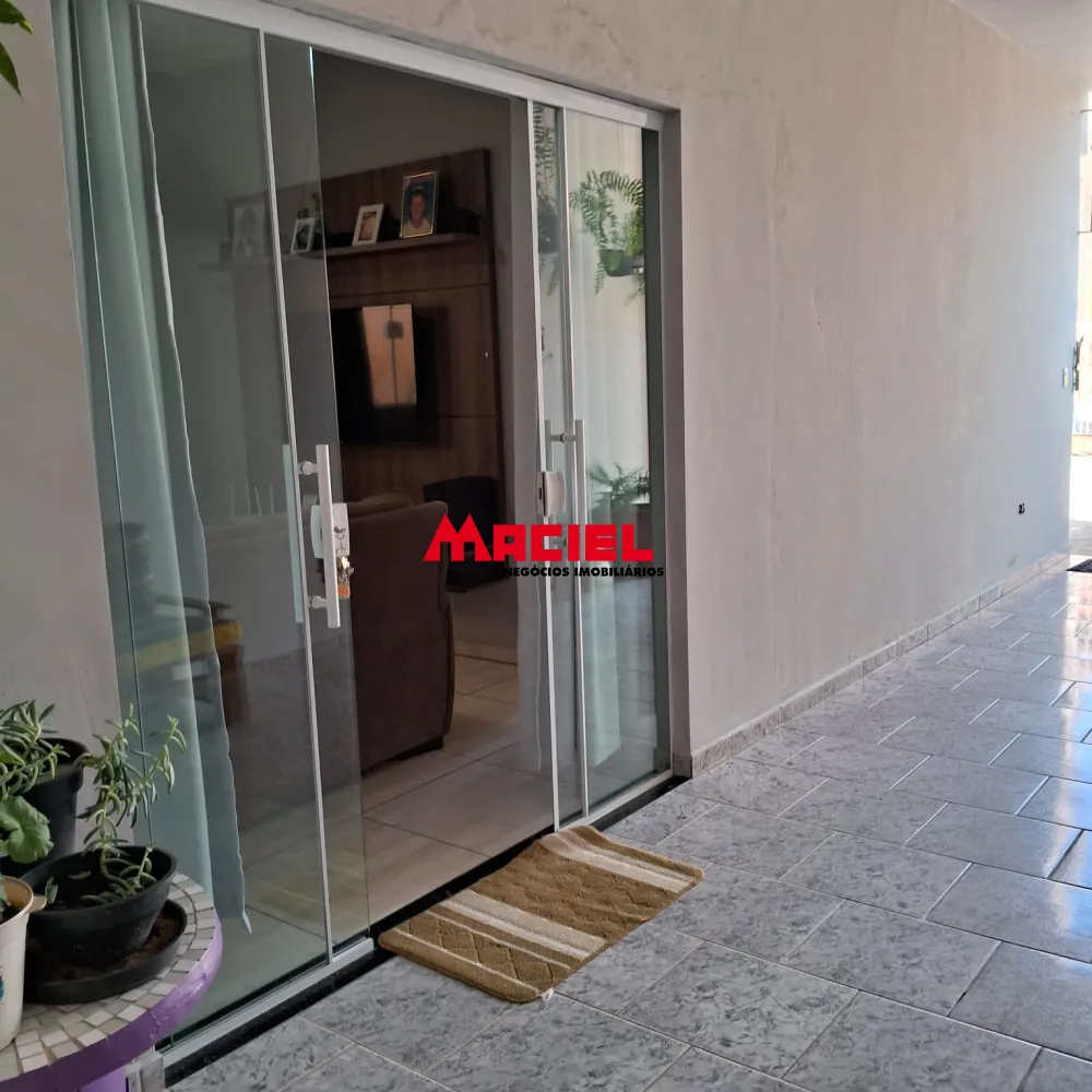 Comprar Casa / Padr&atilde;o em S&atilde;o Jos&eacute; dos Campos R$ 350.000,00 - Foto 3