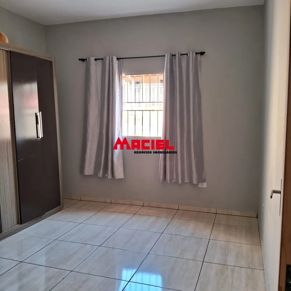 Comprar Casa / Padr&atilde;o em S&atilde;o Jos&eacute; dos Campos R$ 350.000,00 - Foto 12